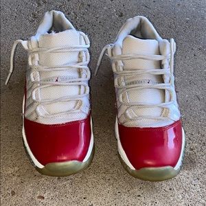 Jordan 11 Cherry